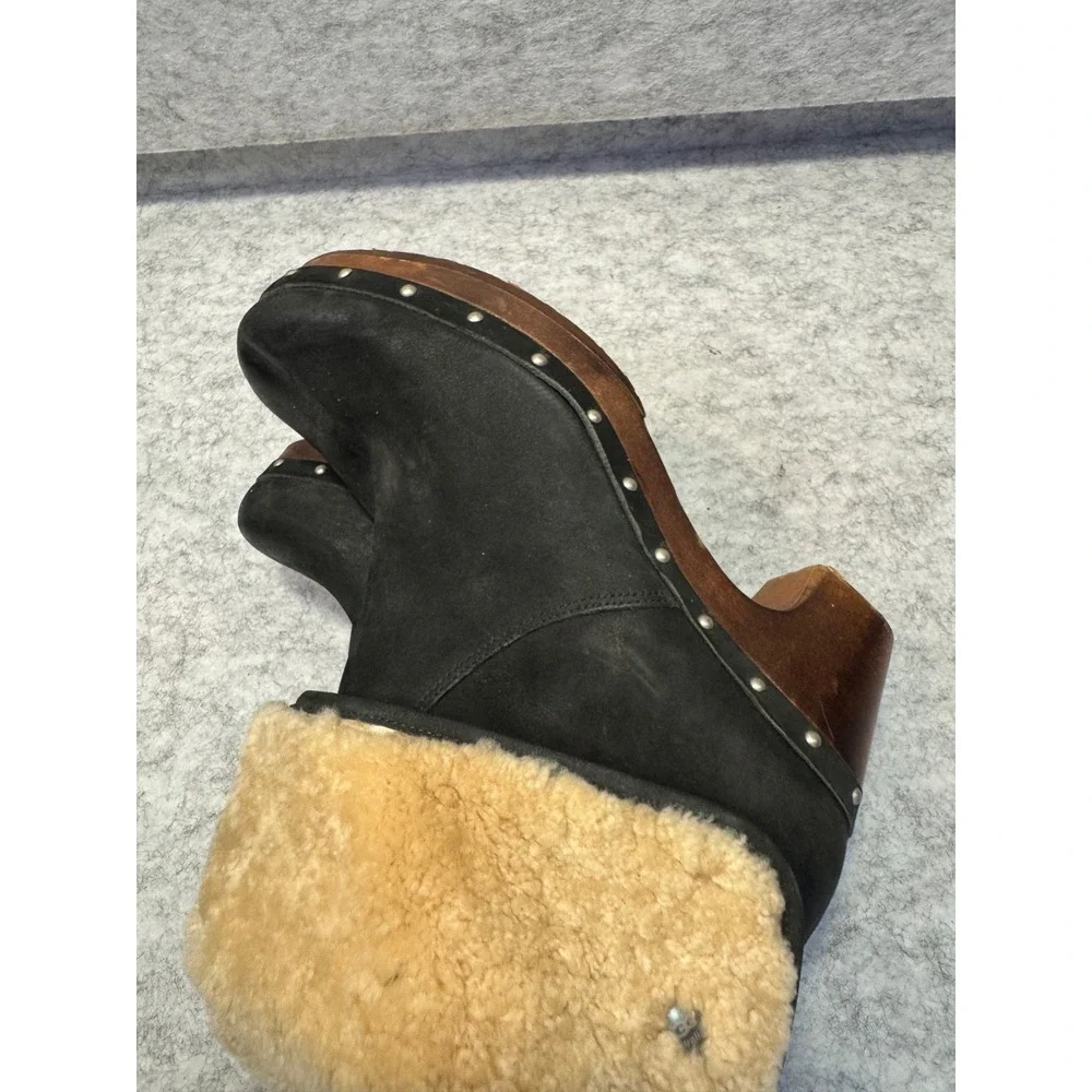 Australian UGG Black Hi Clog Woman's size 9 winter